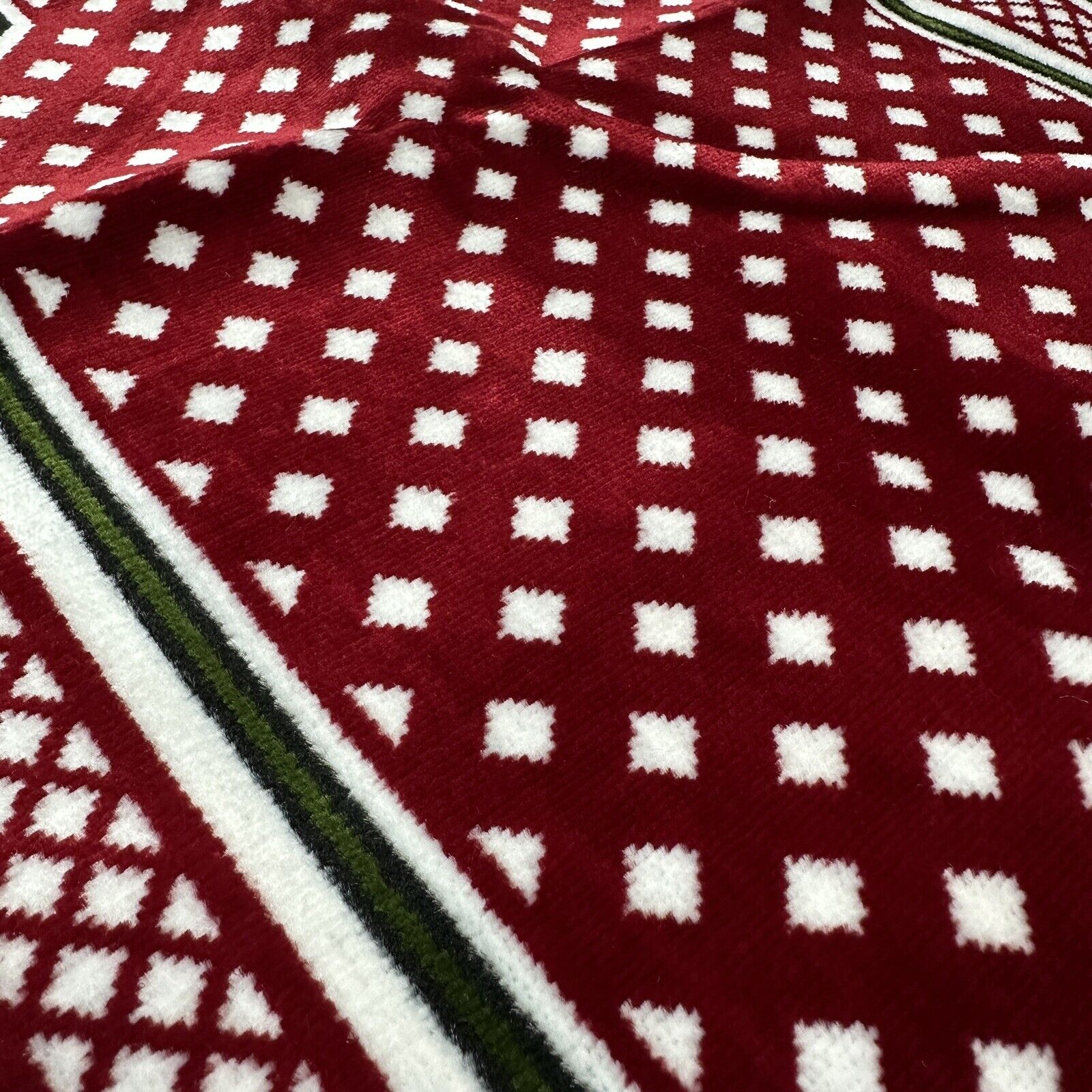 5 Person Prayer Rug - 3002 - Image 3