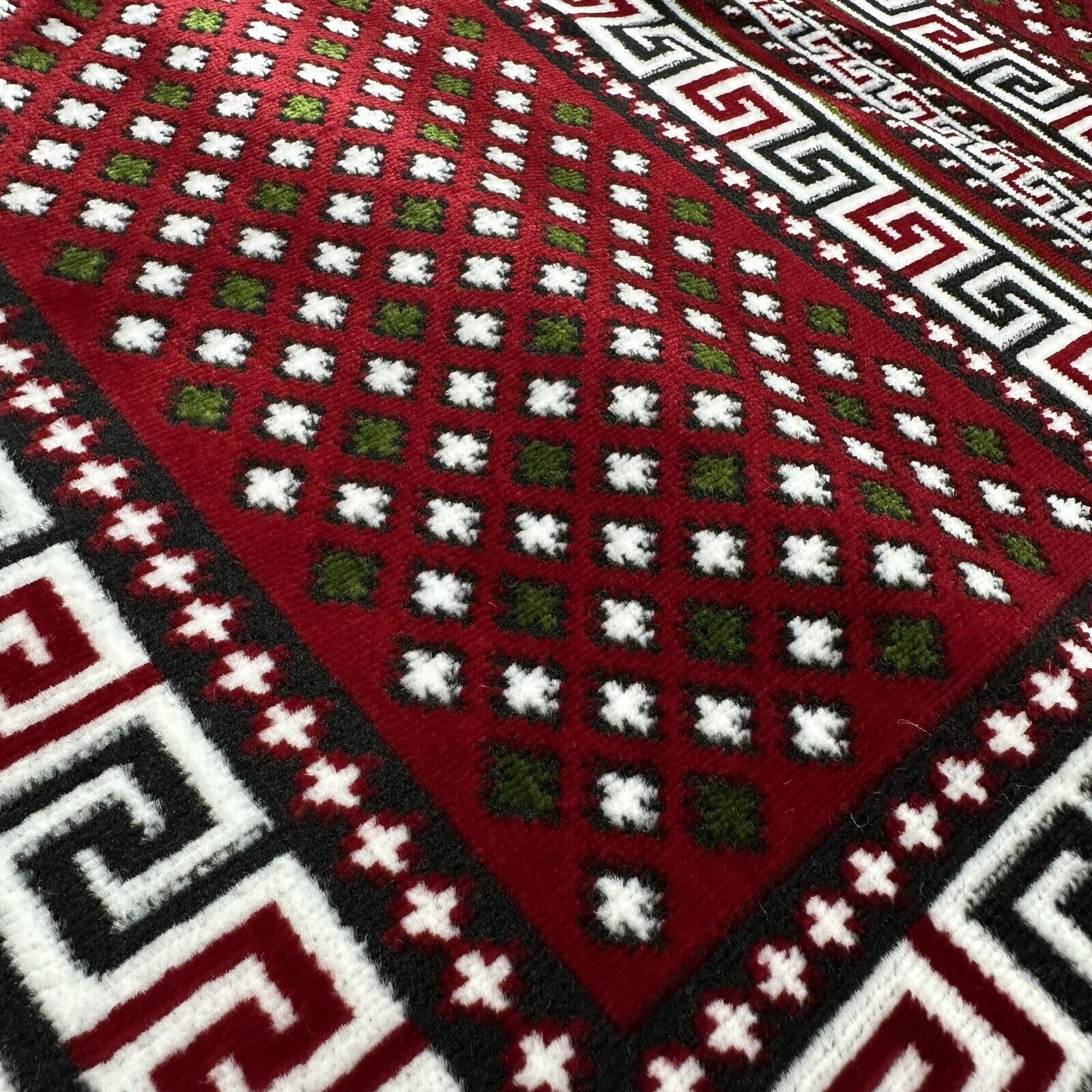 5 Person Prayer Rug - 3003 - Image 3