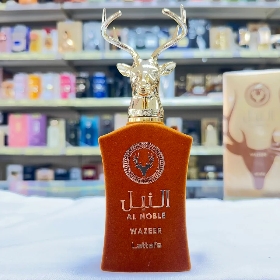 Al Noble Wazeer by Lattafa EDP - 100mL Perfume - Image 2
