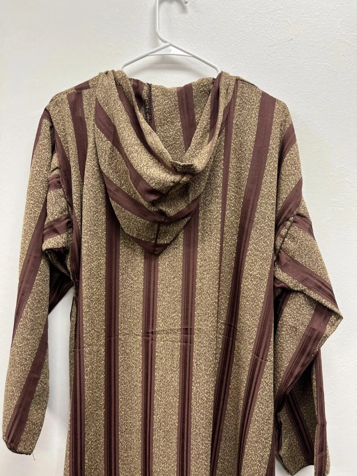Men's Moroccan Striped Hoodie Thobe - Brown/Gold - Image 4