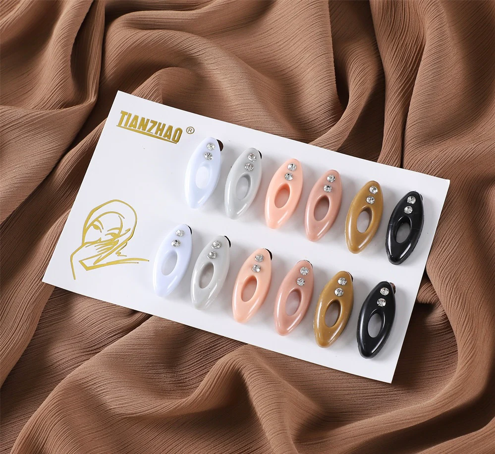 Safety Pins - 12 Pack - Image 6