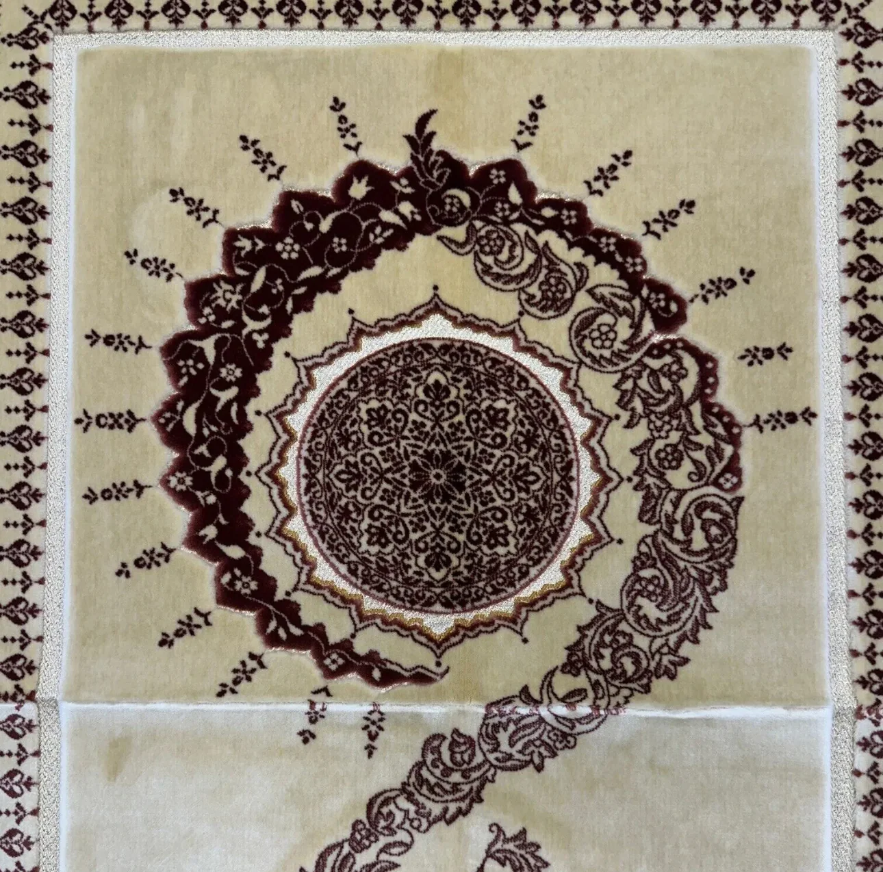 Semazen Prayer Rug - Maroon - Image 3