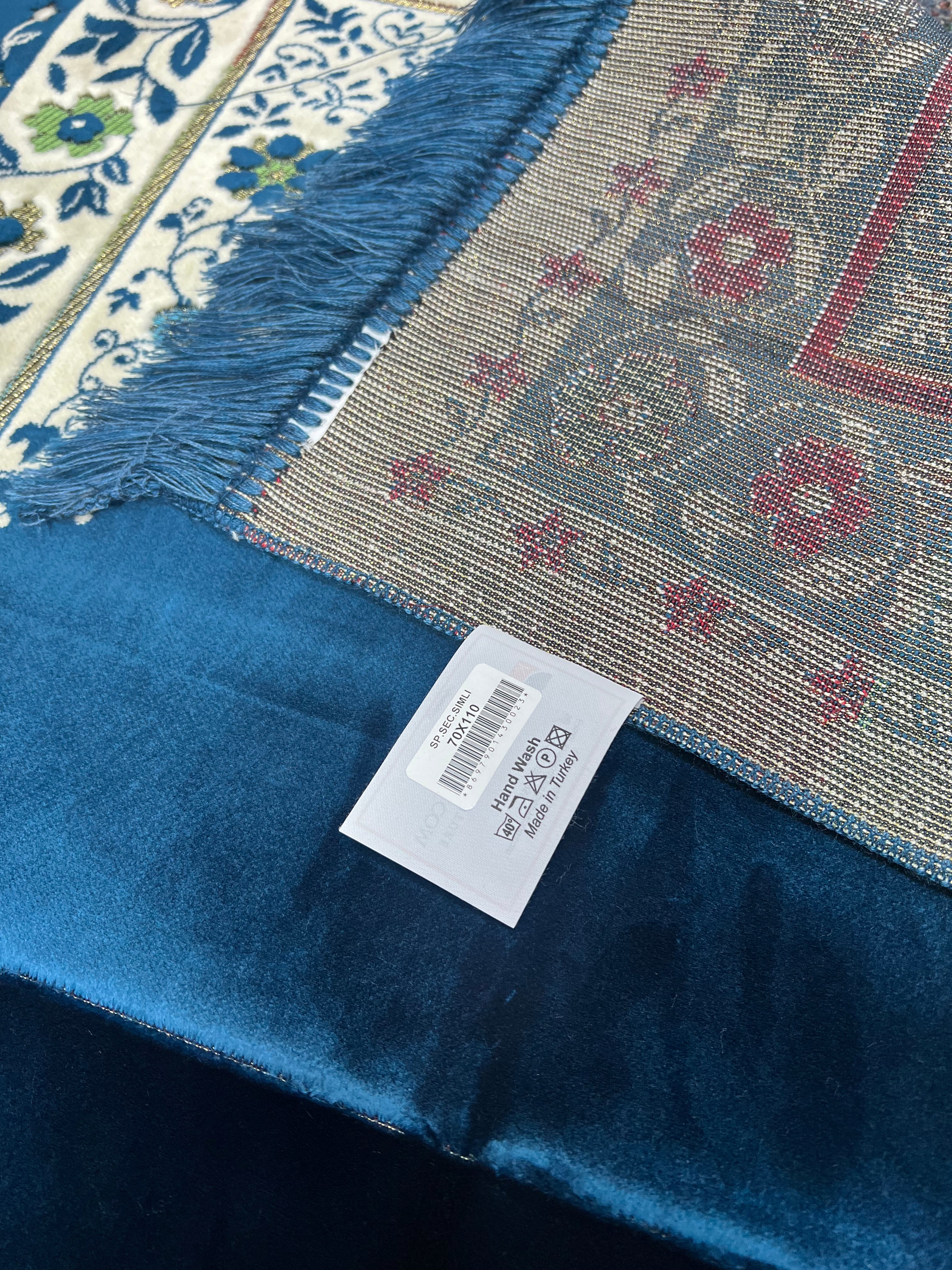 Luxury Blue Floral Islamic Prayer Mat - Soft Janamaz - Image 2
