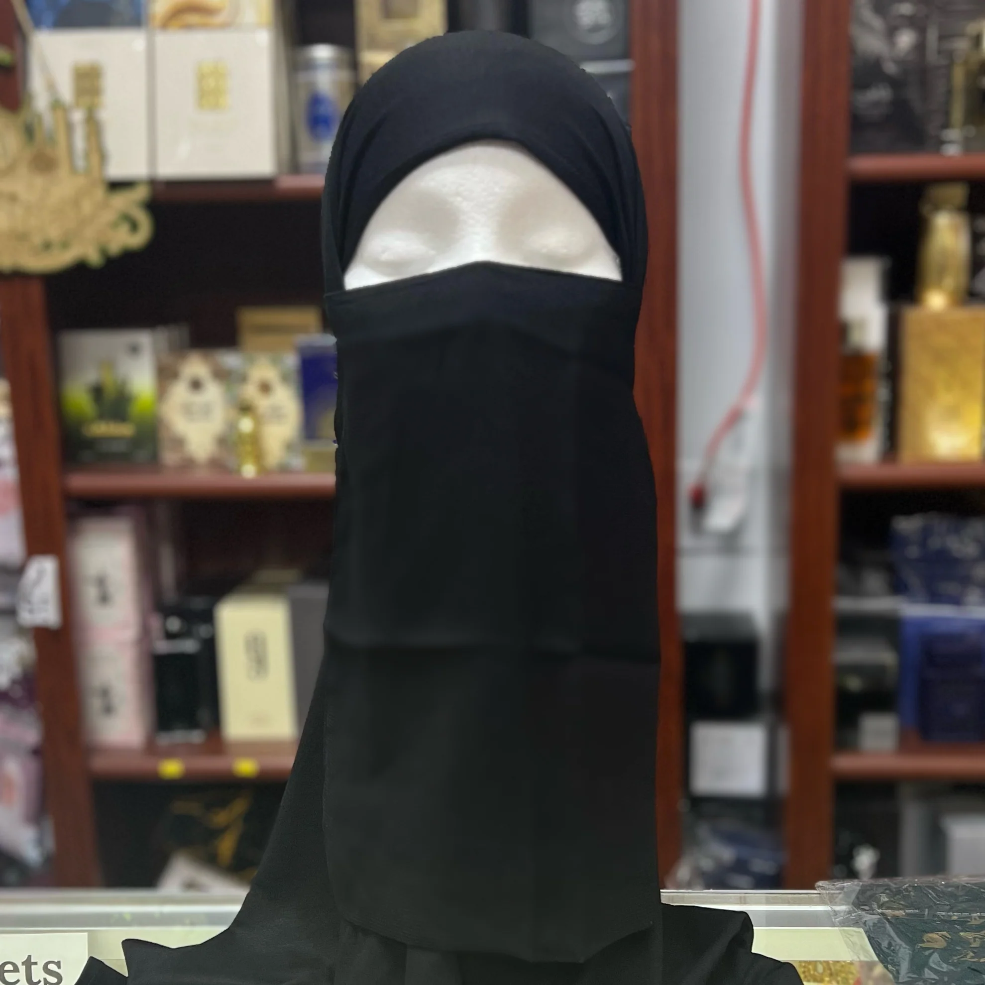 Single Layer Half Elastic Niqab – Lightweight Chiffon – Fitted Elastic Back – Black